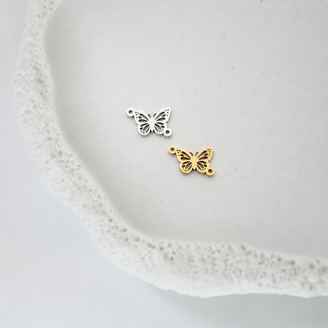Monarch Butterfly Connector