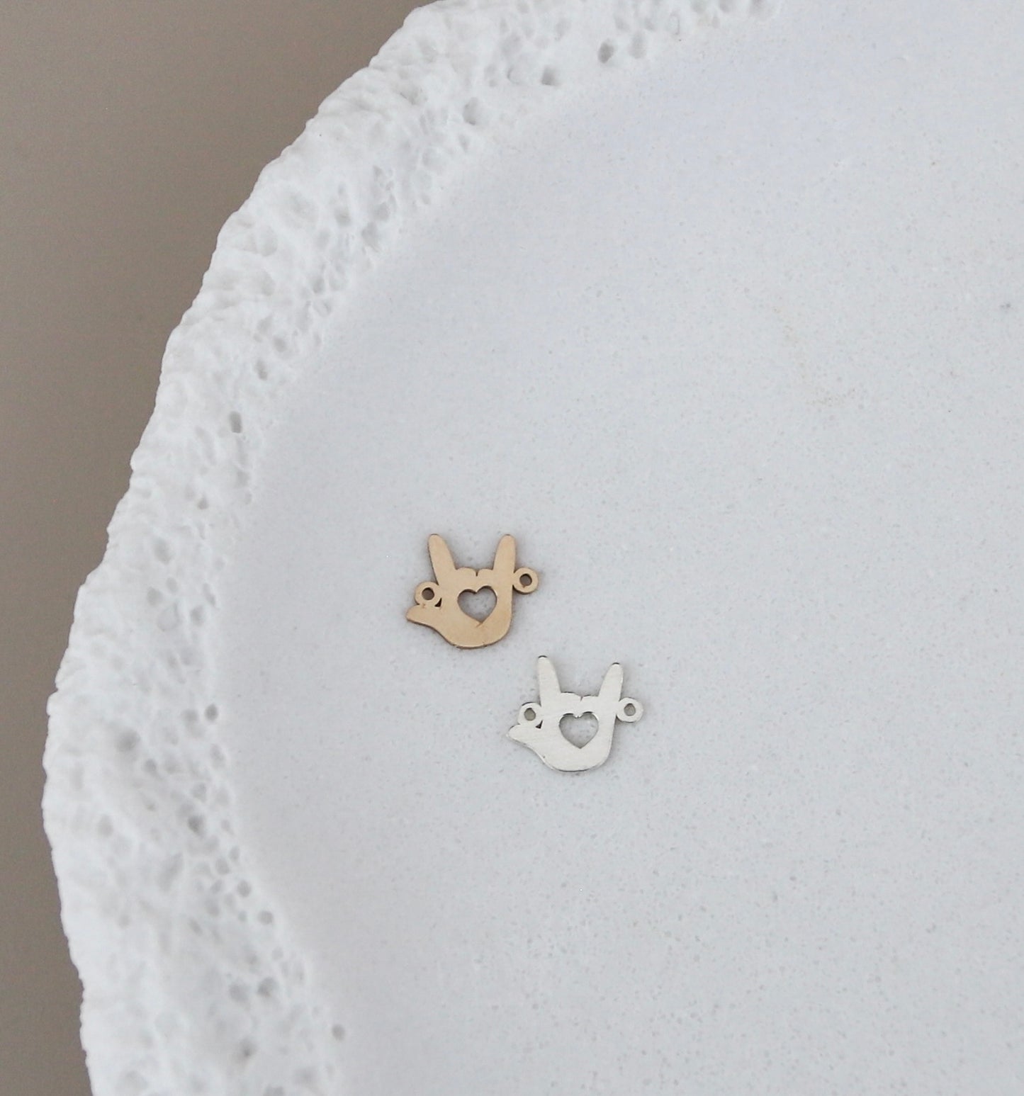 ASL “I Love You” Connector