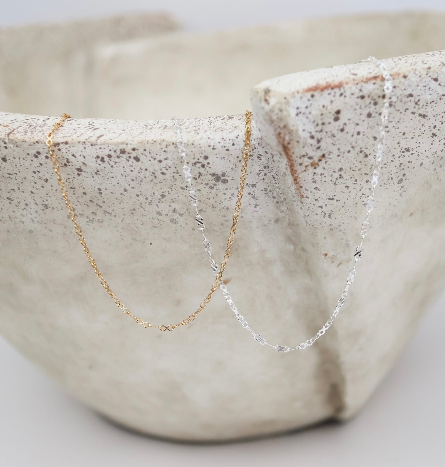 Lined Infinity Chain