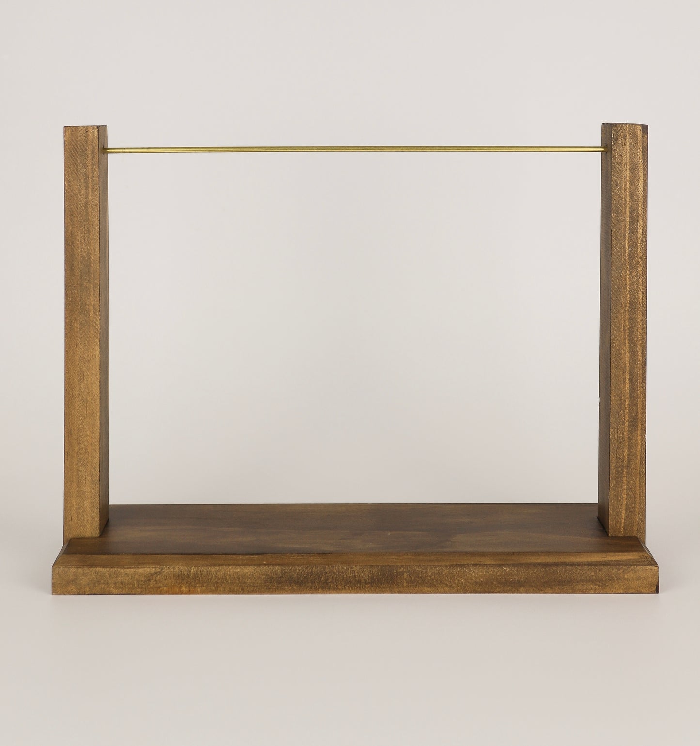 Chain Display w/ minor imperfections