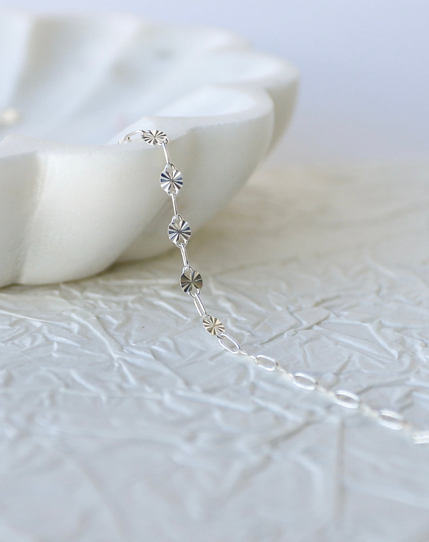 Large 1+1 Sunburst Paperclip Chain