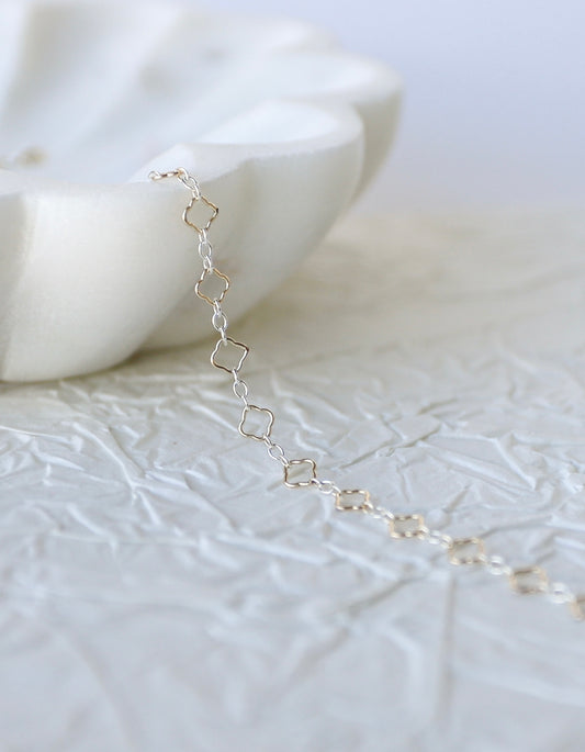 Mixed Metal 3+1 Clover Chain