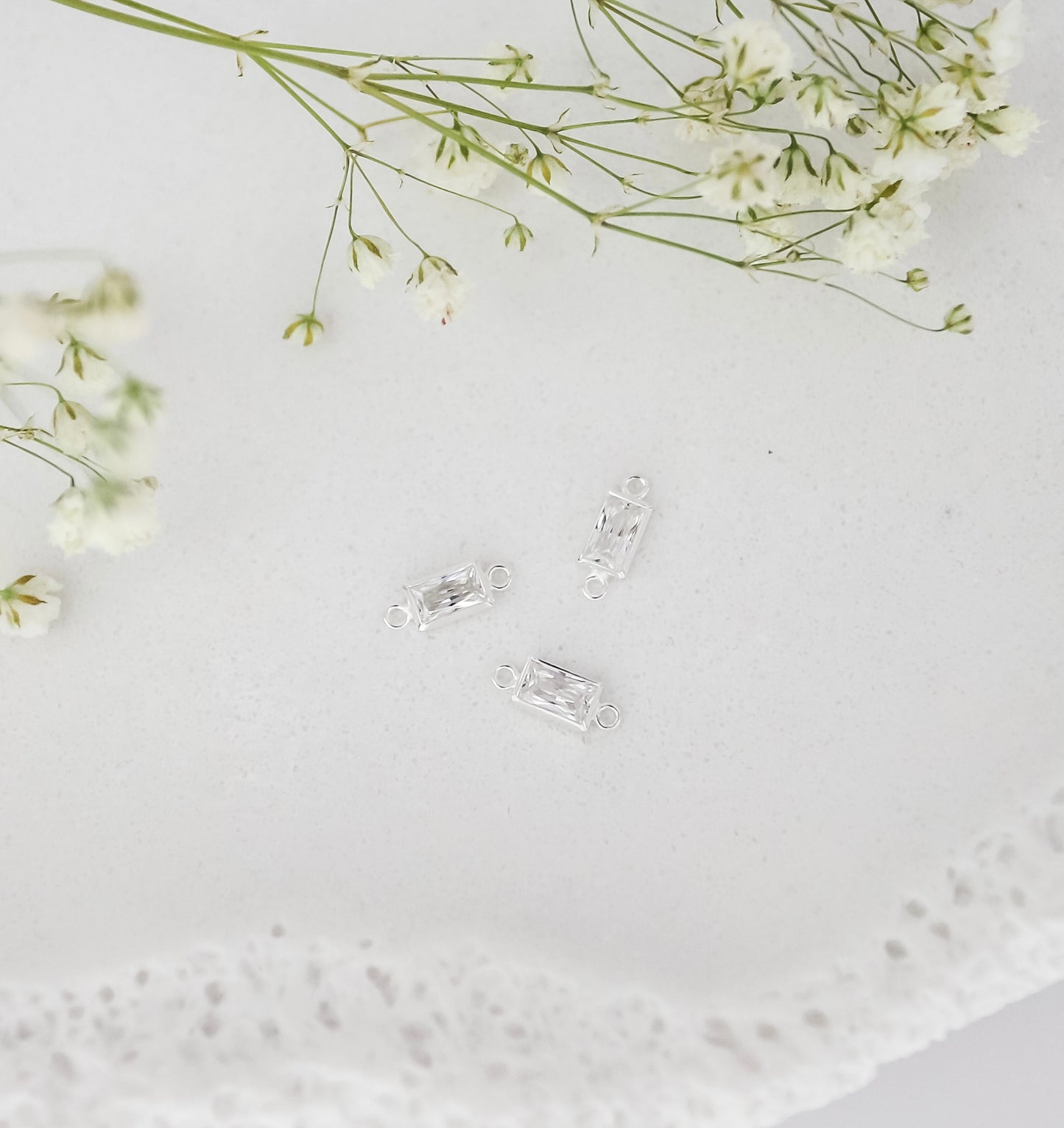 5mm Rectangle Bezel Connectors (Set of 3)