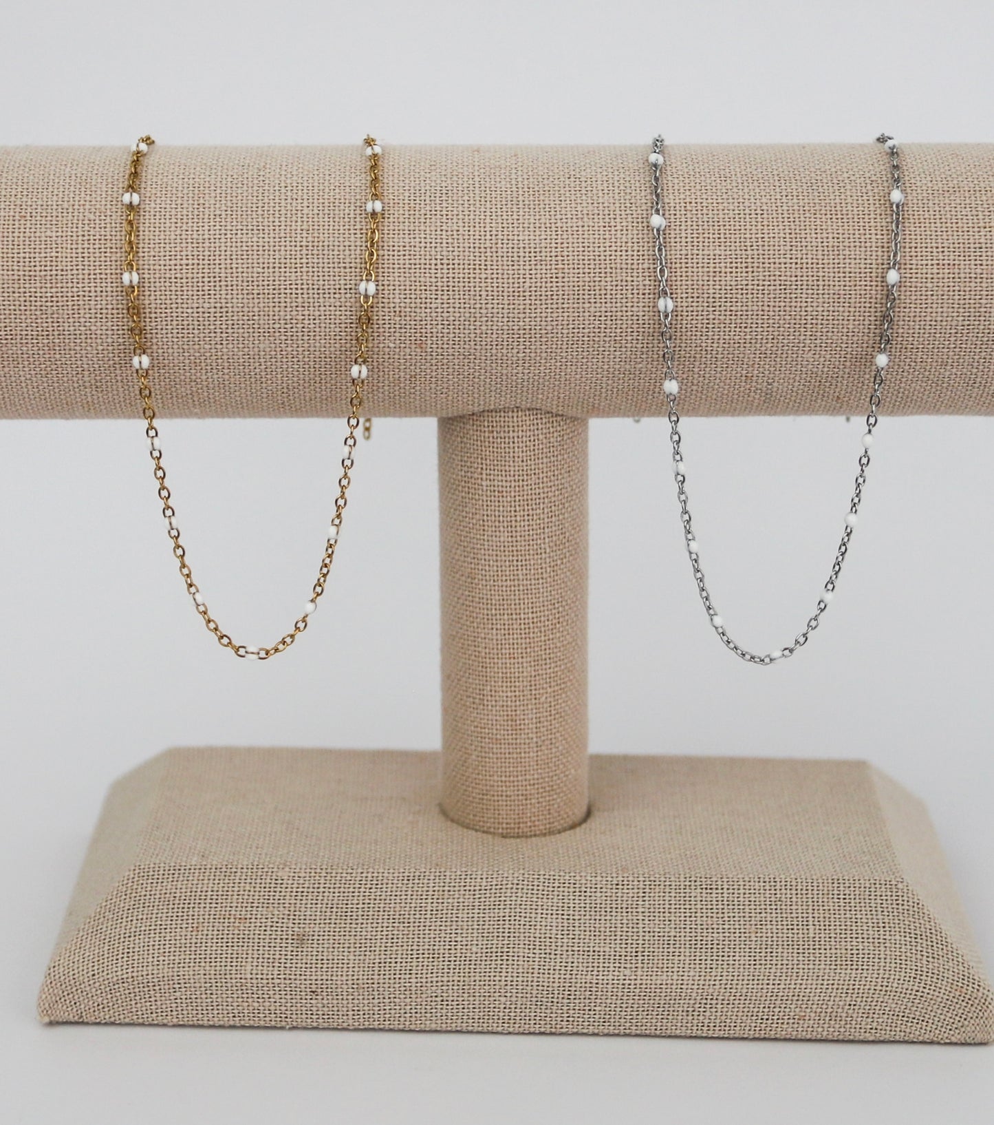 White Enamel Stainless Steel Satellite Chain