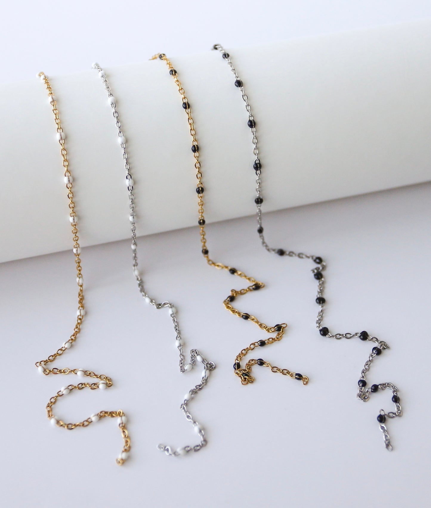 Black Enamel Stainless Steel Satellite Chain