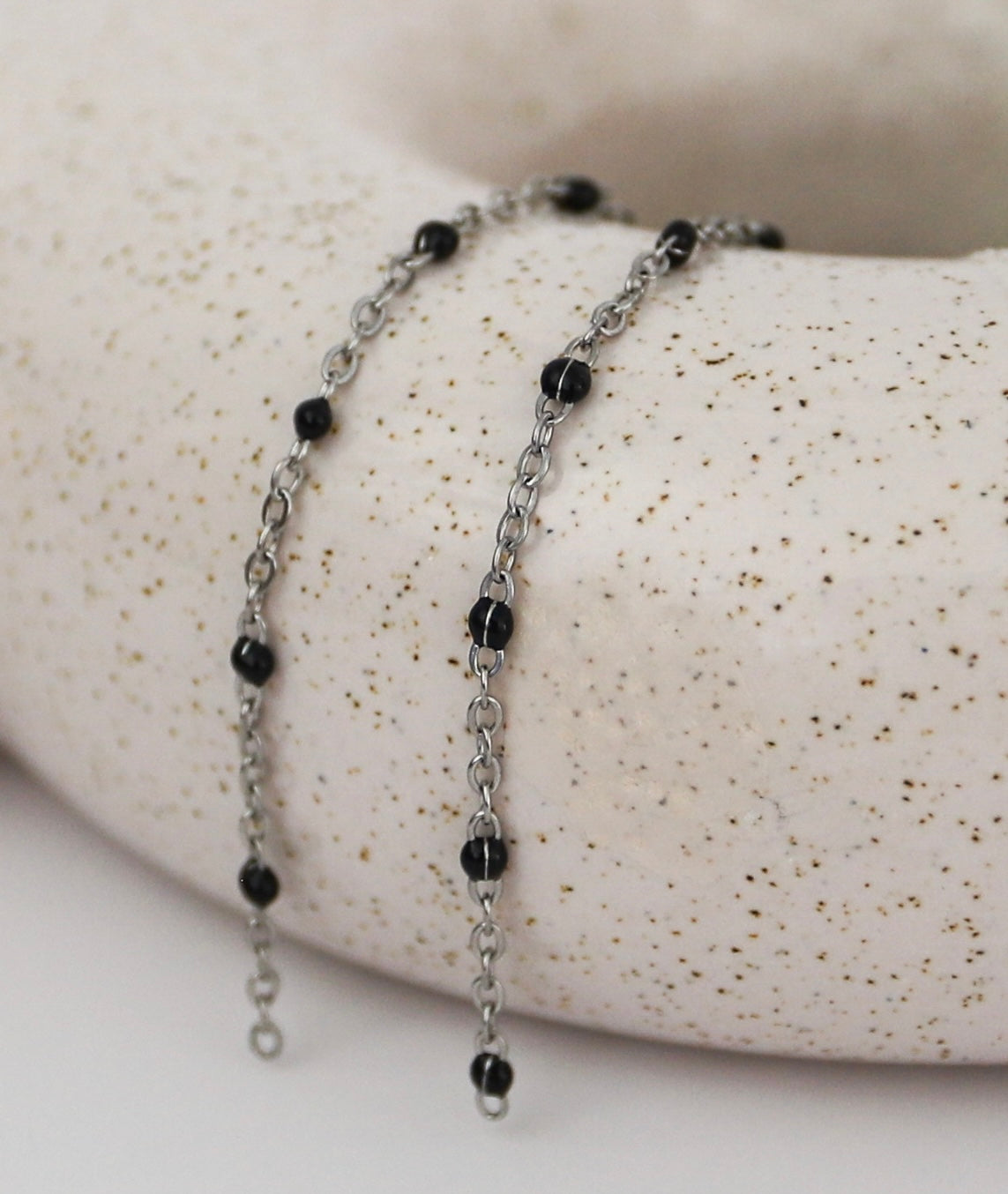 Black Enamel Stainless Steel Satellite Chain