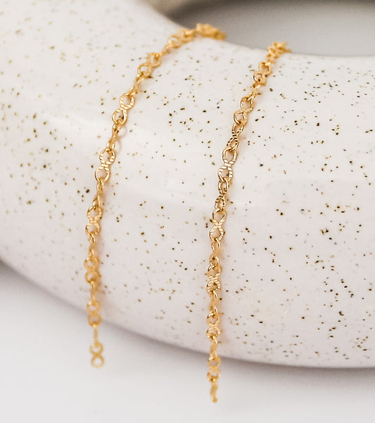 Lined Infinity Chain