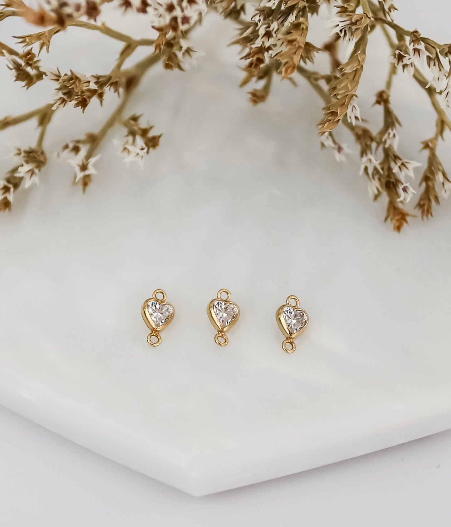4mm Heart CZ Connectors (Set of 3)