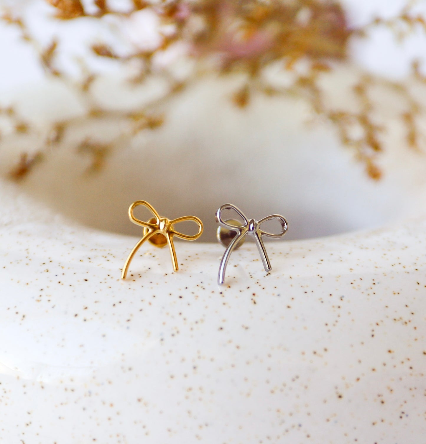 Bow Earring