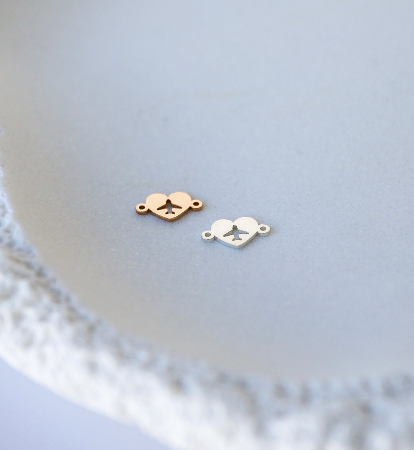 Heart Airplane Connector